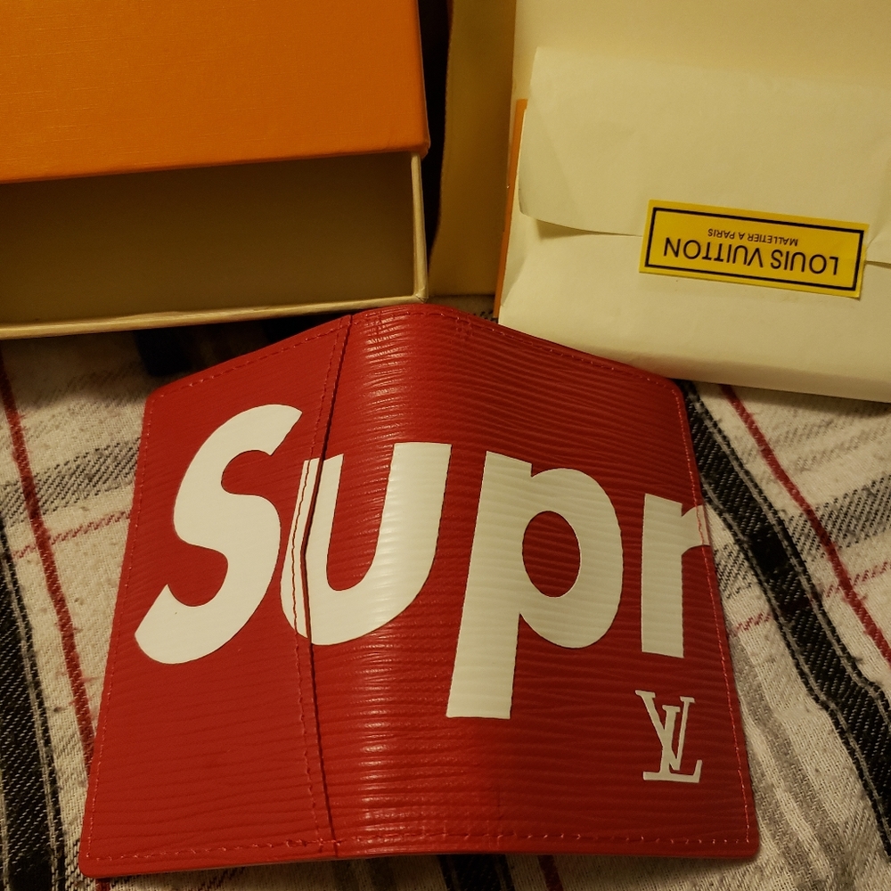 Louis Vuitton x Supreme Wallet